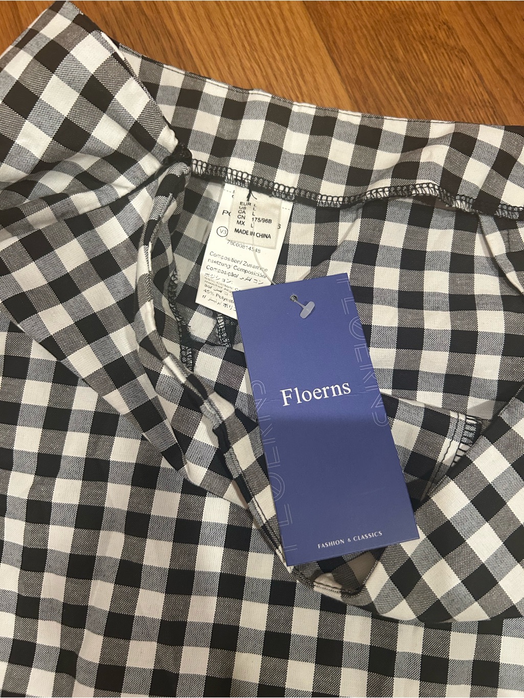 Nwt Black & White Gingham Wrap Mini Skort With Side Tie — image 6 of 6